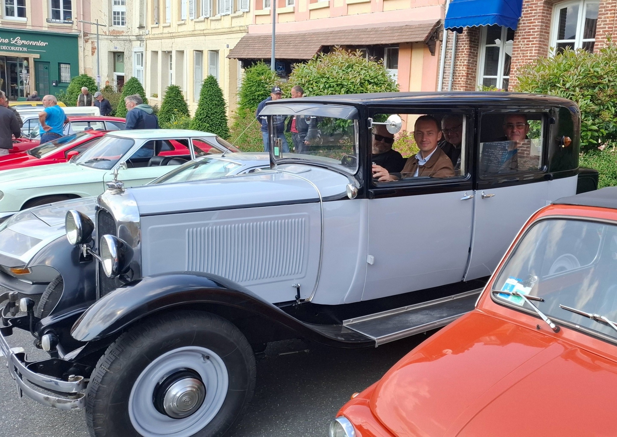 Le 8 juin 2025 apres notre 24 ème EXPO RETRO PAVILLY